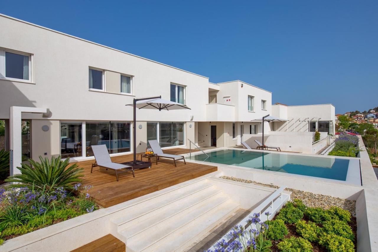 Maiora Luxury Island Suites ซาลี ภายนอก รูปภาพ