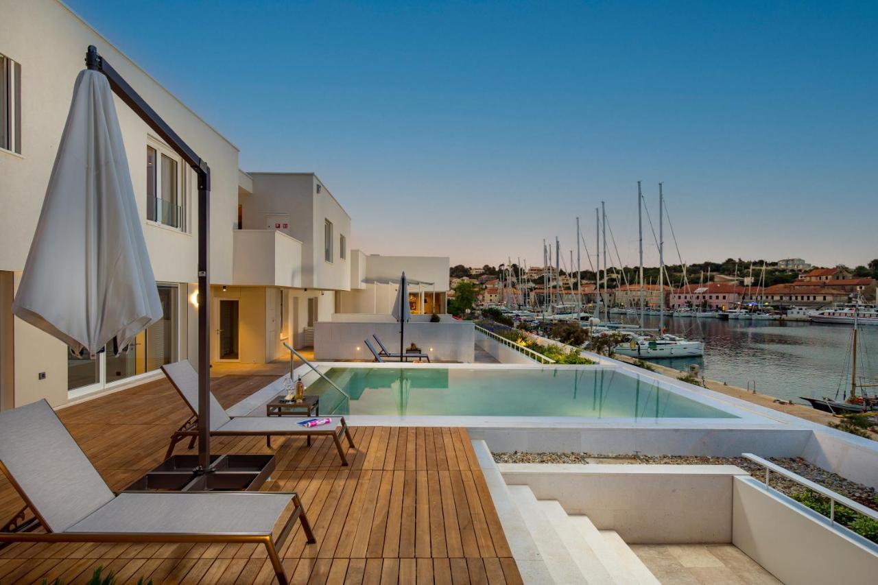Maiora Luxury Island Suites ซาลี ภายนอก รูปภาพ